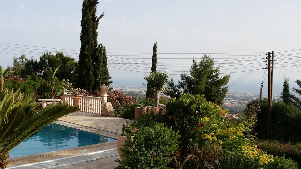Garden Of Eden Villa Paphos Ngoại thất bức ảnh